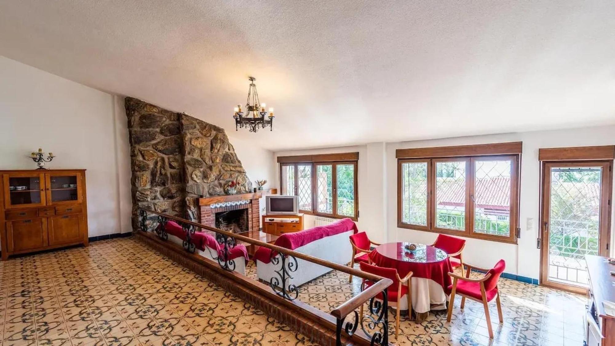 Spacious Villa With Private Pool In Monachil Bagian luar foto